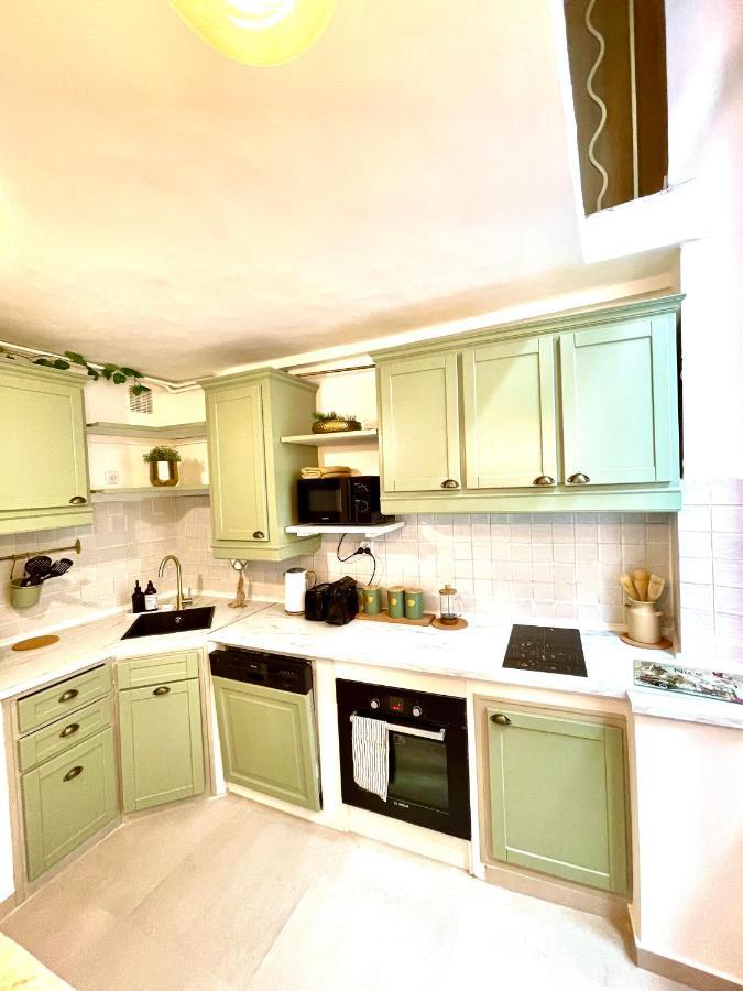 Spacious Loft, Duplex, Old Town, 3 Bedrooms - Easy Check-In Nizza Kültér fotó