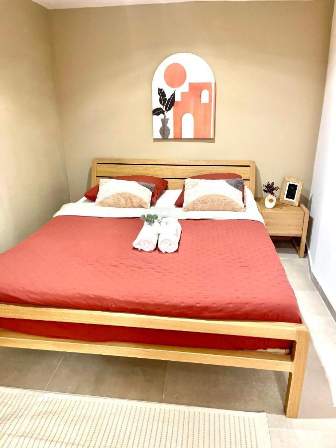 Spacious Loft, Duplex, Old Town, 3 Bedrooms - Easy Check-In Nizza Kültér fotó